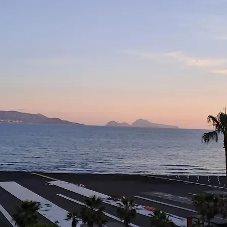 Sogno Di Mezza Estate Apartman